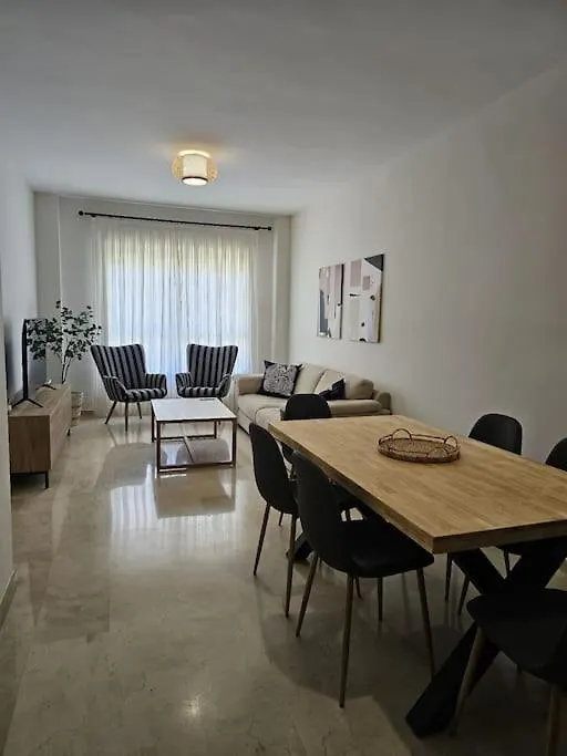 Apartamento En Dos Hermanas La Motilla Spagna