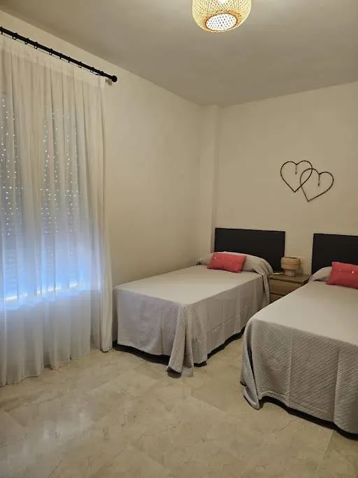 Apartamento En Dos Hermanas La Motilla