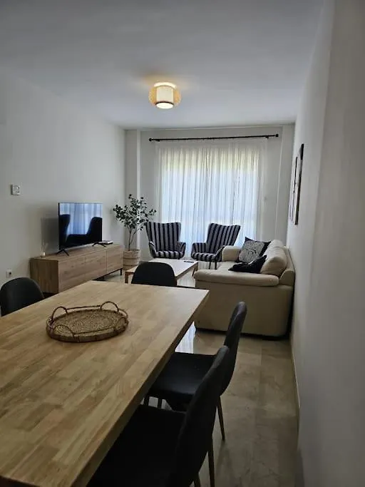 Apartamento En Dos Hermanas La Motilla